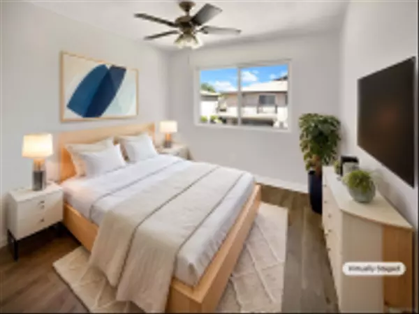 Santee, CA 92071,9860 Mission Viejo Ct #4