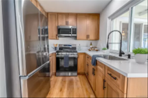 San Diego, CA 92126,10461 Stanfield Circle