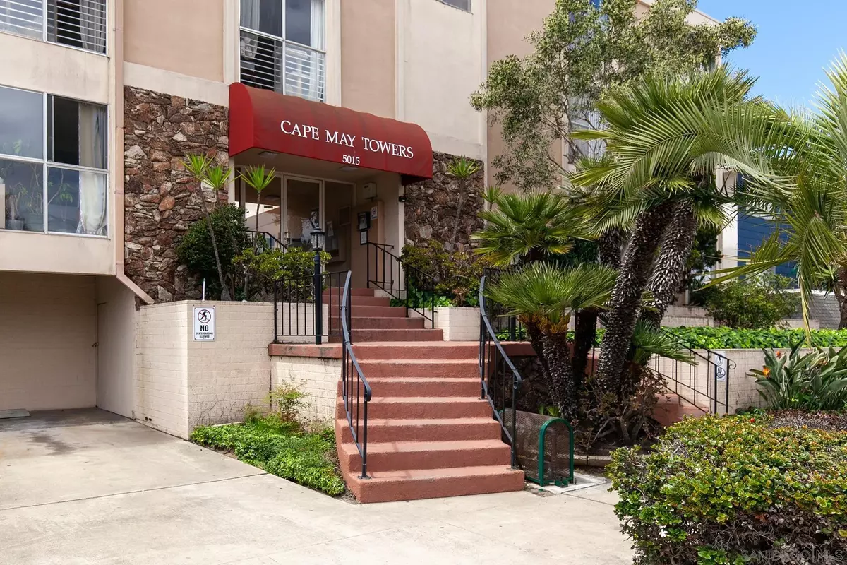 San Diego, CA 92107,5015 Cape May Ave #210