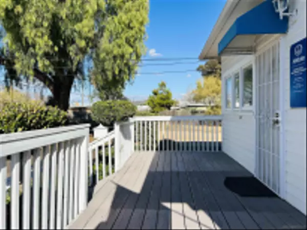 Ramona, CA 92065,947 D St