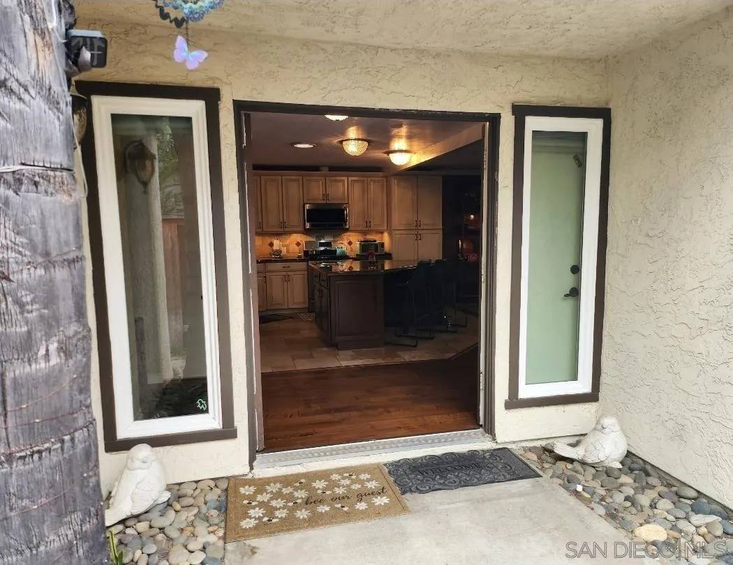 Escondido, CA 92029,1867 Guilder Gln