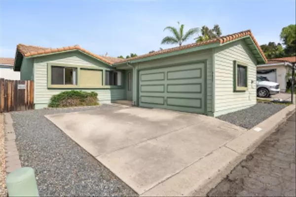 El Cajon, CA 92021,8409 Sleepy Way