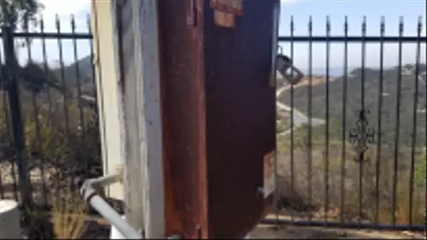 Poway, CA 92064,12526 SW BOULDER MT RD #1,2,3