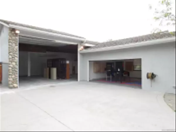 Poway, CA 92064,16334 Woodson View Rd