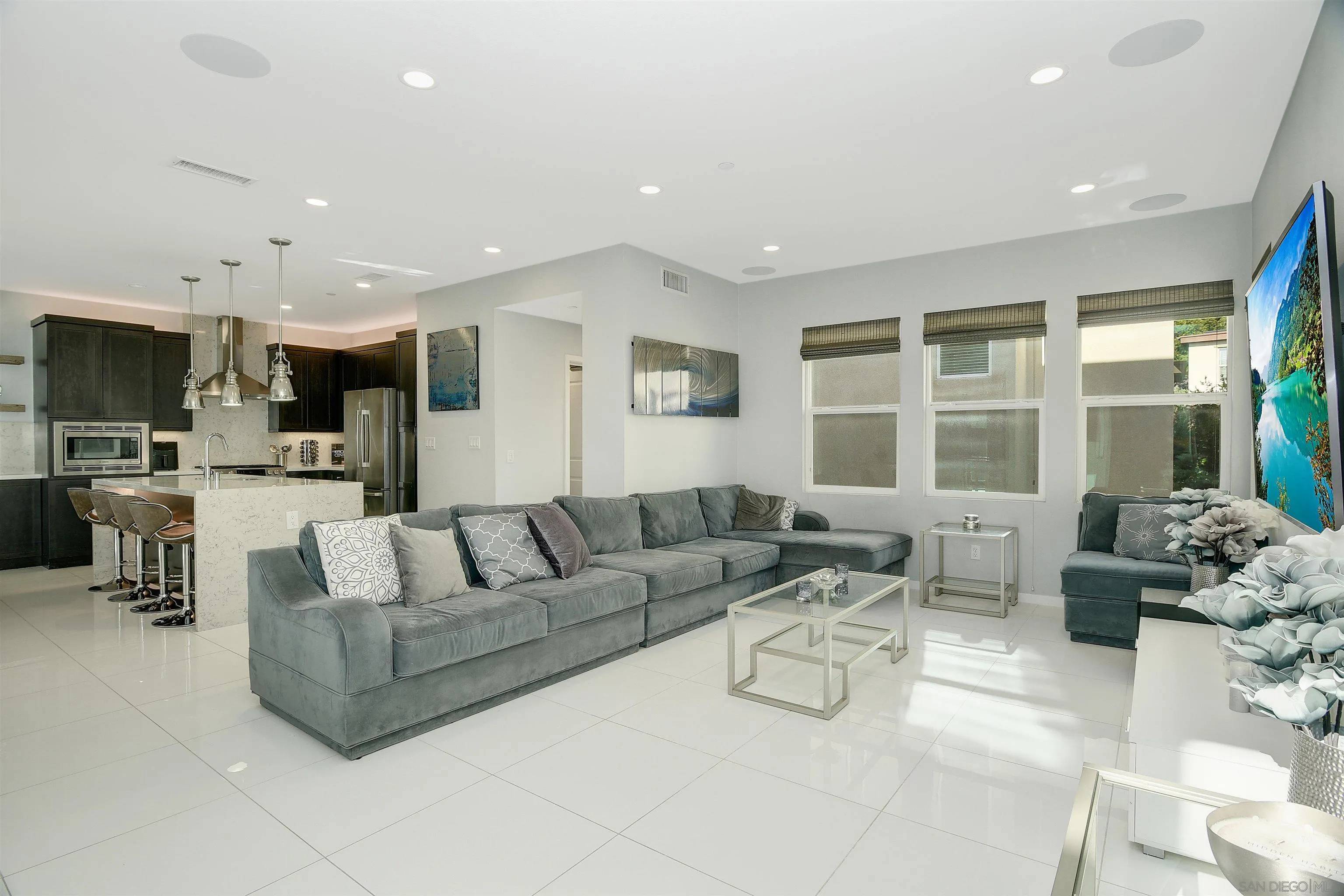 San Diego, CA 92108,8334 Ridge Ct