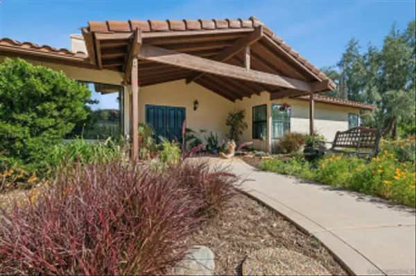 Ramona, CA 92065,20119 Para Siempre Vista