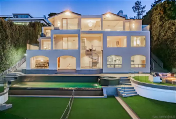 La Jolla, CA 92037,2032 Via Casa Alta