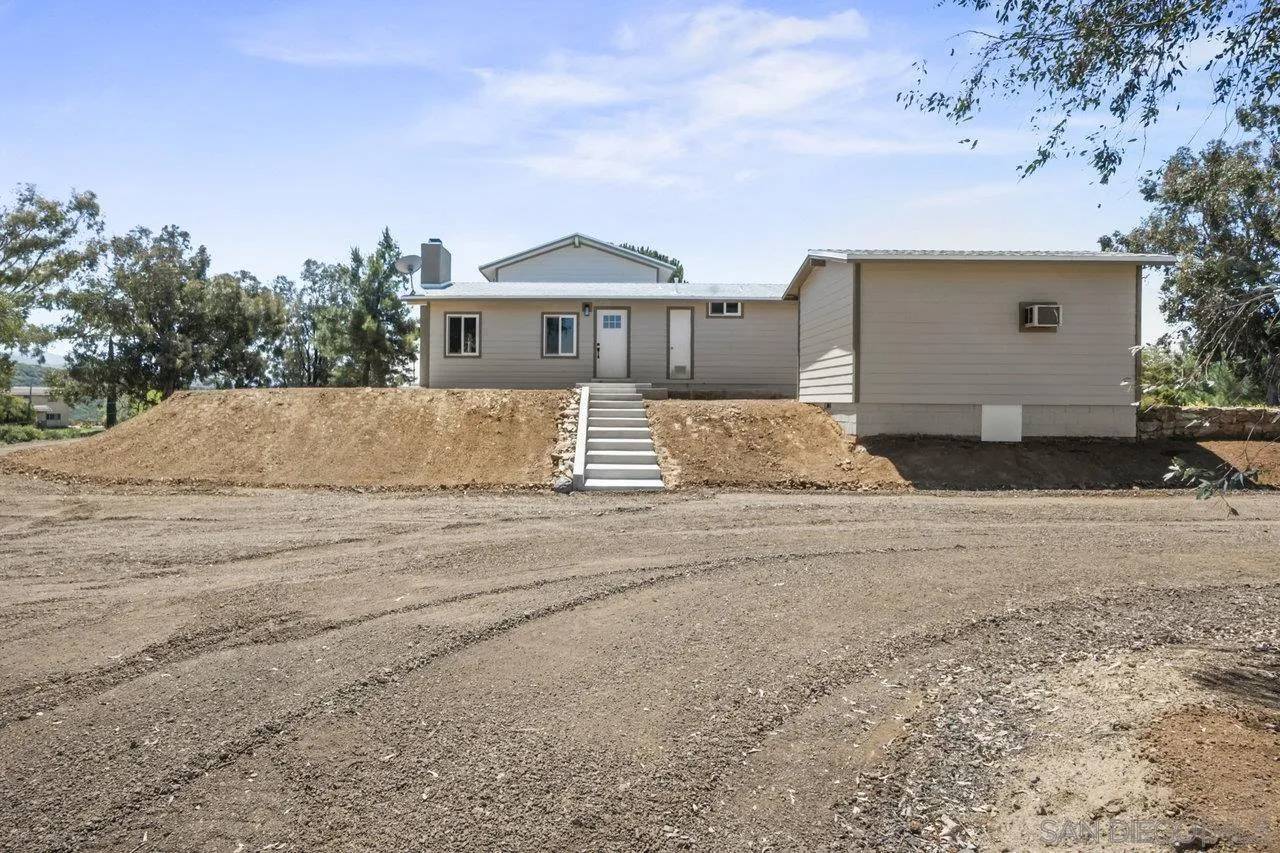 Alpine, CA 91901,23471 Japatul Valley Rd