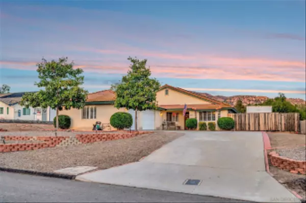 Ramona, CA 92065,24165 Del Amo Rd