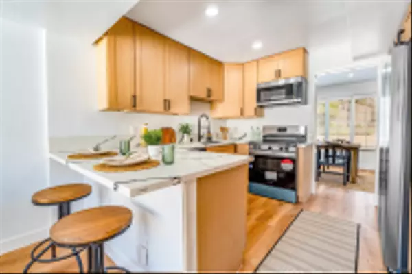 9931 Caminito Tomatillo, San Diego, CA 92131