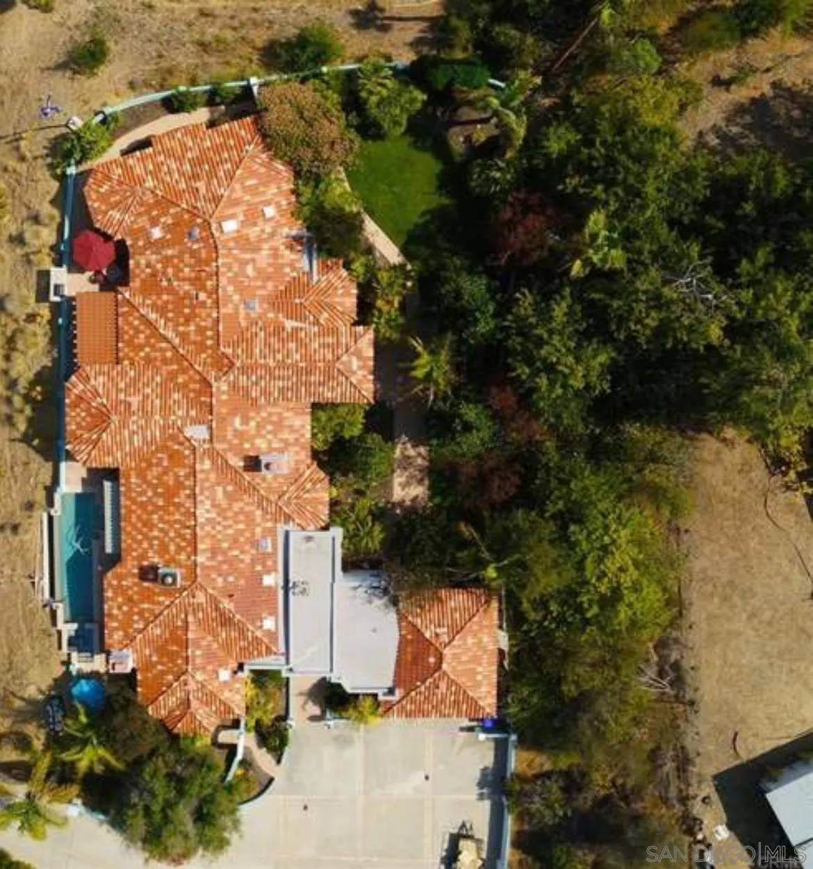 Vista, CA 92084,2240-1/8 Buena Creek Rd