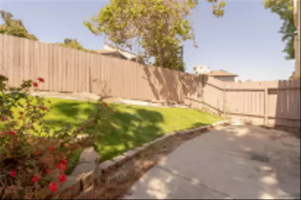 9860 Dale Ave #C2, Spring Valley, CA 91977