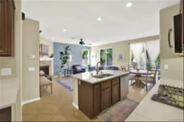 San Diego, CA 92129,13224 Corte Stellina