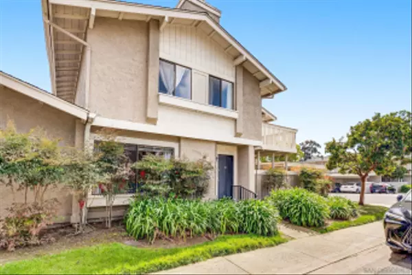 7993 Playmor Ter, San Diego, CA 92122