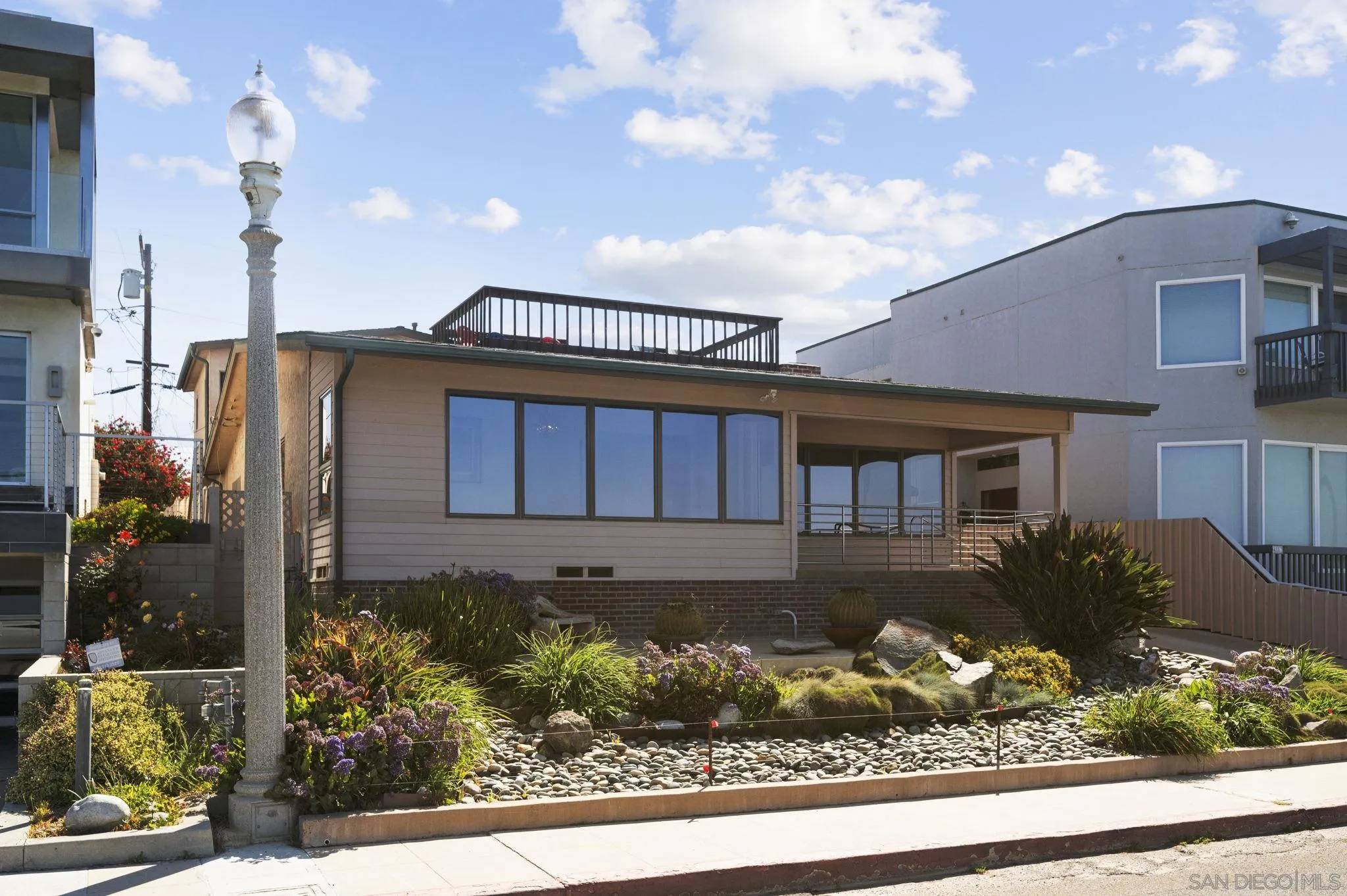 San Diego, CA 92109,4901-03 Ocean Blvd