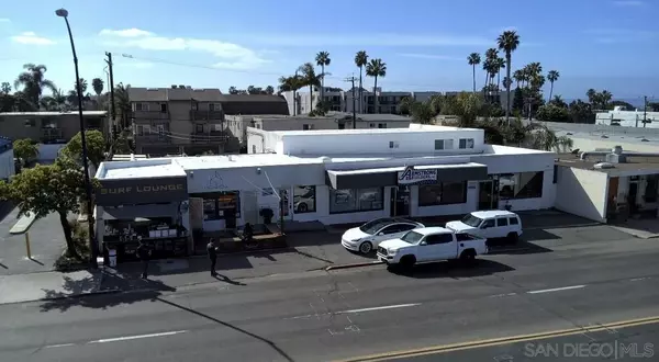 San Diego, CA 92109,751-63 Turquoise Street #27-30