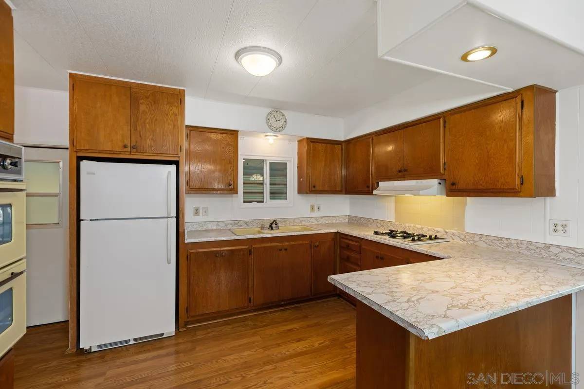 Chula Vista, CA 91910,50 Via Nomentana