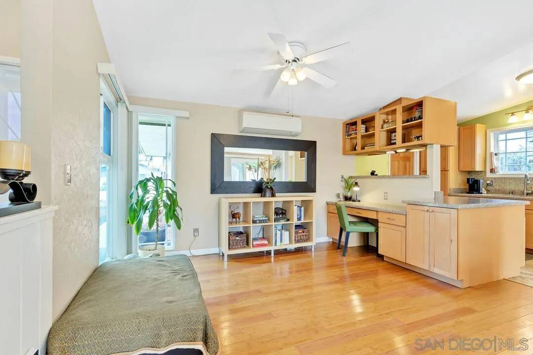 San Diego, CA 92123,3031 Larkin Pl
