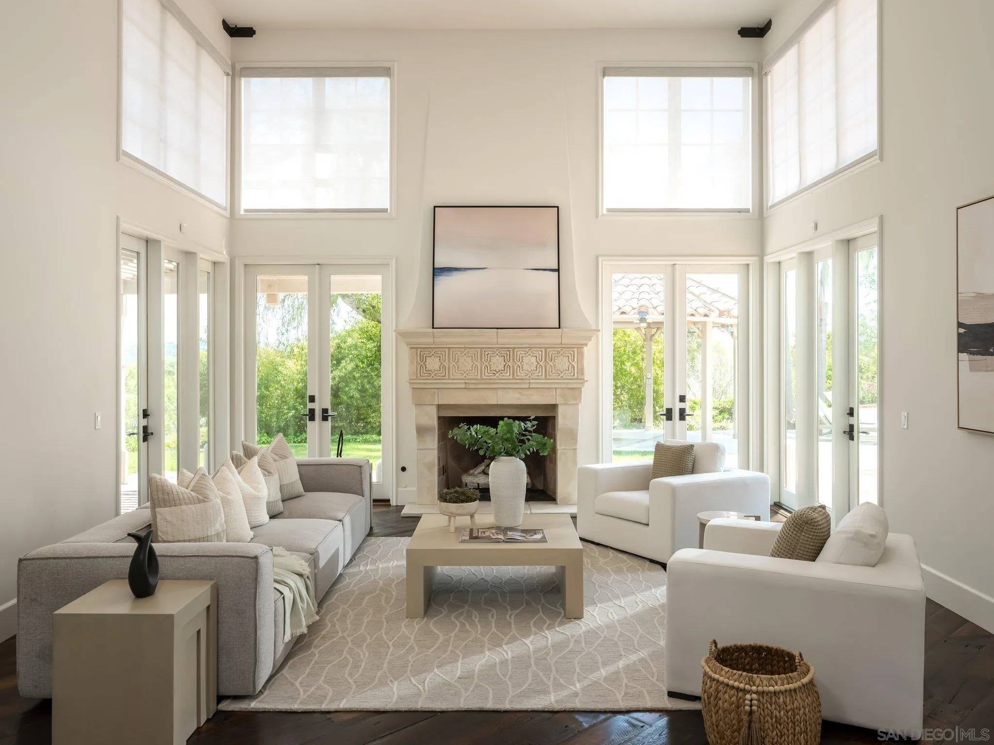 Del Mar, CA 92014,14910 Rancho Nuevo