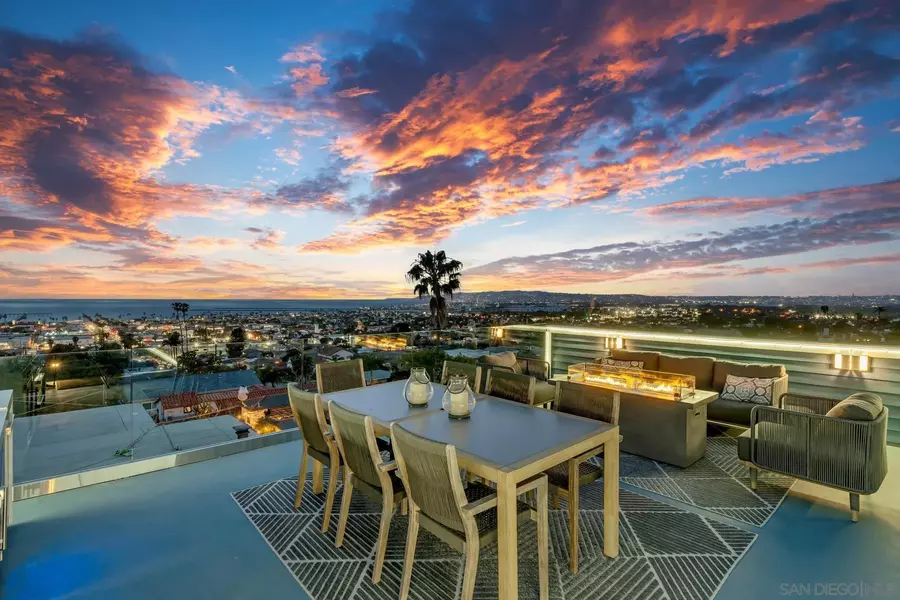 4545 Newport Ave, San Diego, CA 92107