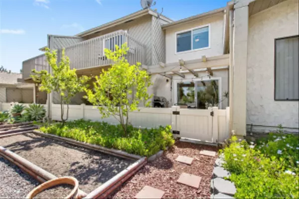 5637 Lake Murray Blvd #C, La Mesa, CA 91942