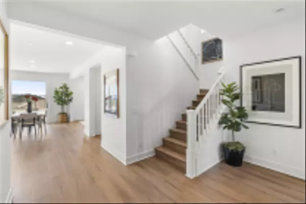 San Marcos, CA 92069,948 Visalia Pl