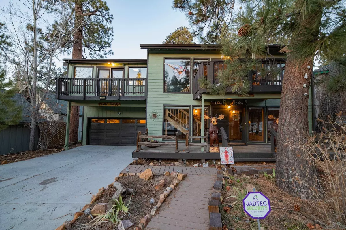 Big Bear Lake, CA 92315,39470 Lake Dr