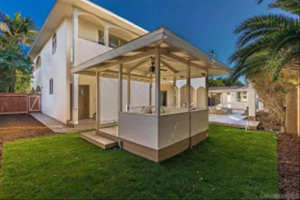 Encinitas, CA 92024,1280 Santa Fe Dr