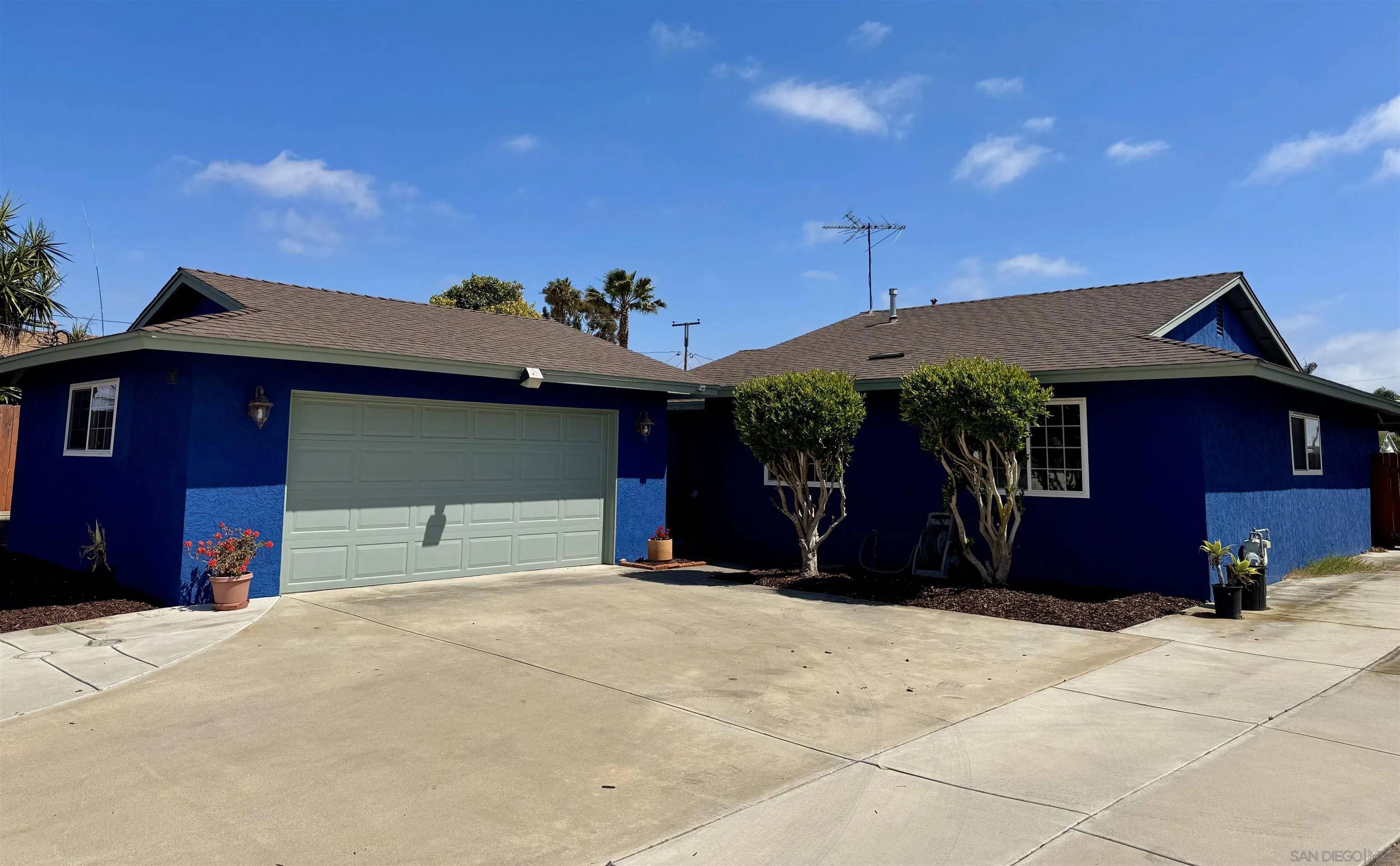 San Diego, CA 92117,3585 Gaylord Ct
