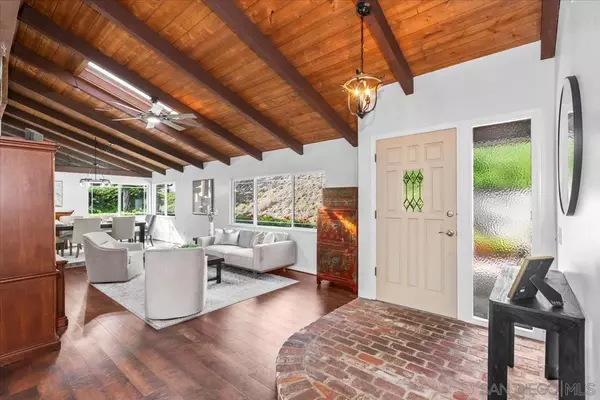 Spring Valley, CA 91977,4317 Avenida Gregory