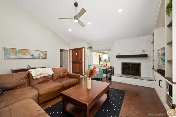 4048 Raffee Dr, San Diego, CA 92117