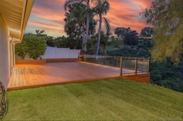 La Jolla, CA 92037,2826 Palomino Circle