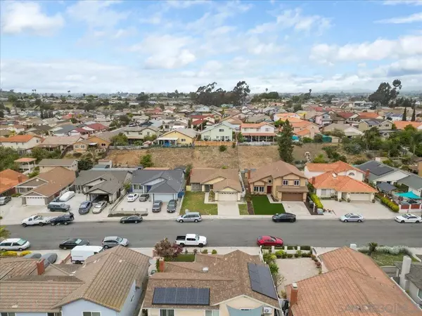 San Diego, CA 92114,7318 woodshawn dr