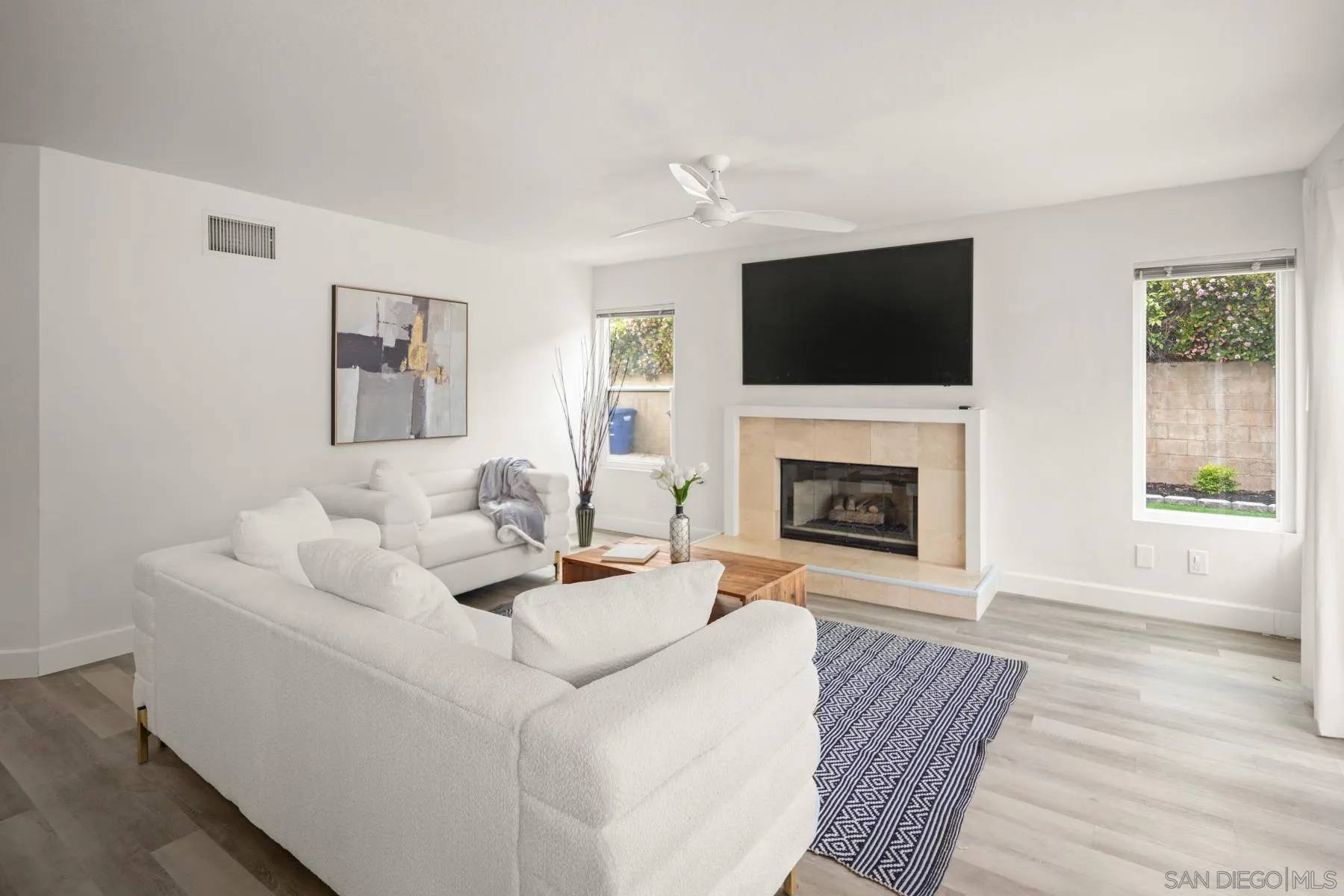 Poway, CA 92064,13358 Twin Circle Ct