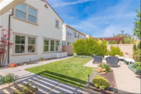 San Diego, CA 92130,6263 Sagebrush Bend Way