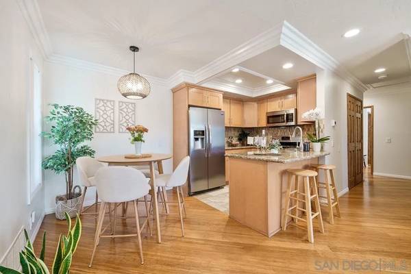 3157 Evening Way #D, La Jolla, CA 92037