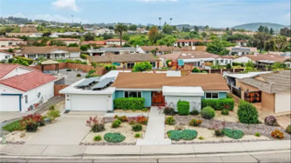 San Diego, CA 92128,17018 Bernardo Oaks