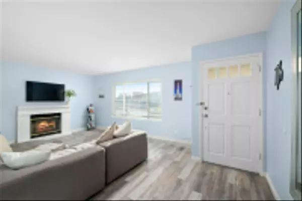 San Diego, CA 92126,10235 Kamwood Pl
