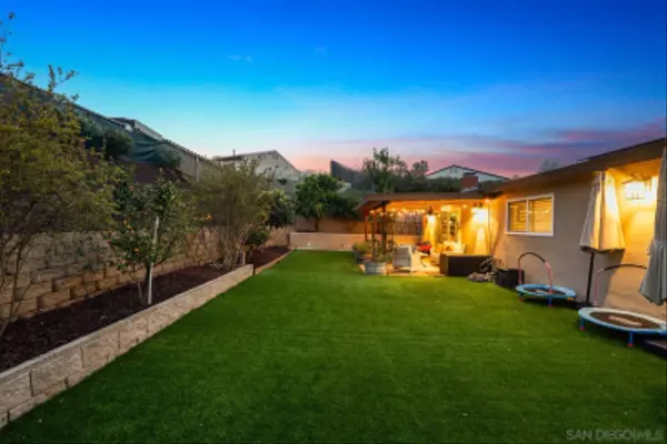 Poway, CA 92064,13503 Maryearl Ln