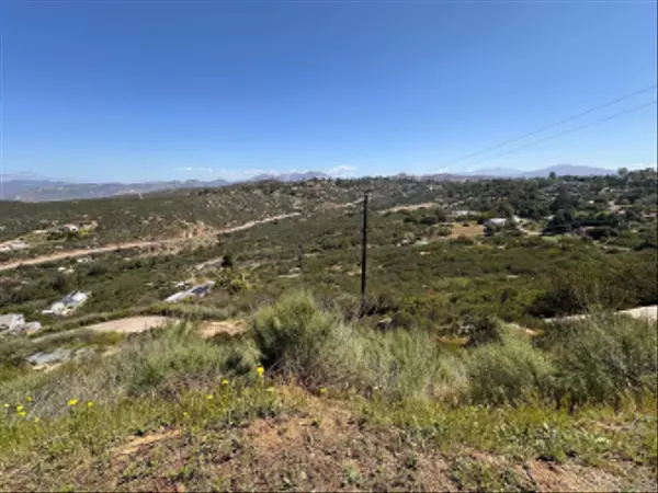 El Cajon, CA 92021,0 N Lane #1