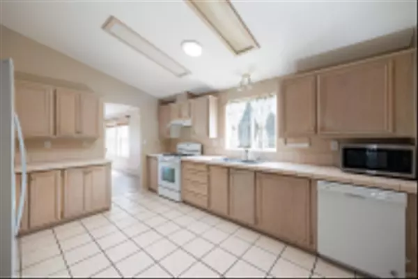 Fallbrook, CA 92028,4650 Dulin Rd #162