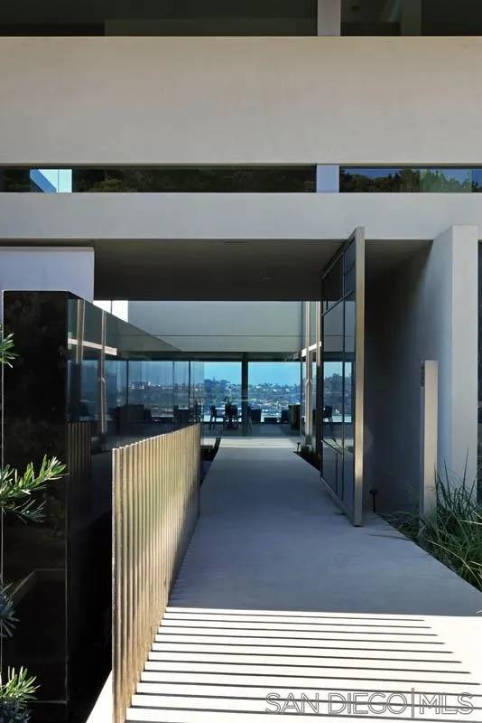 La Jolla, CA 92037,2605 Calle Del Oro
