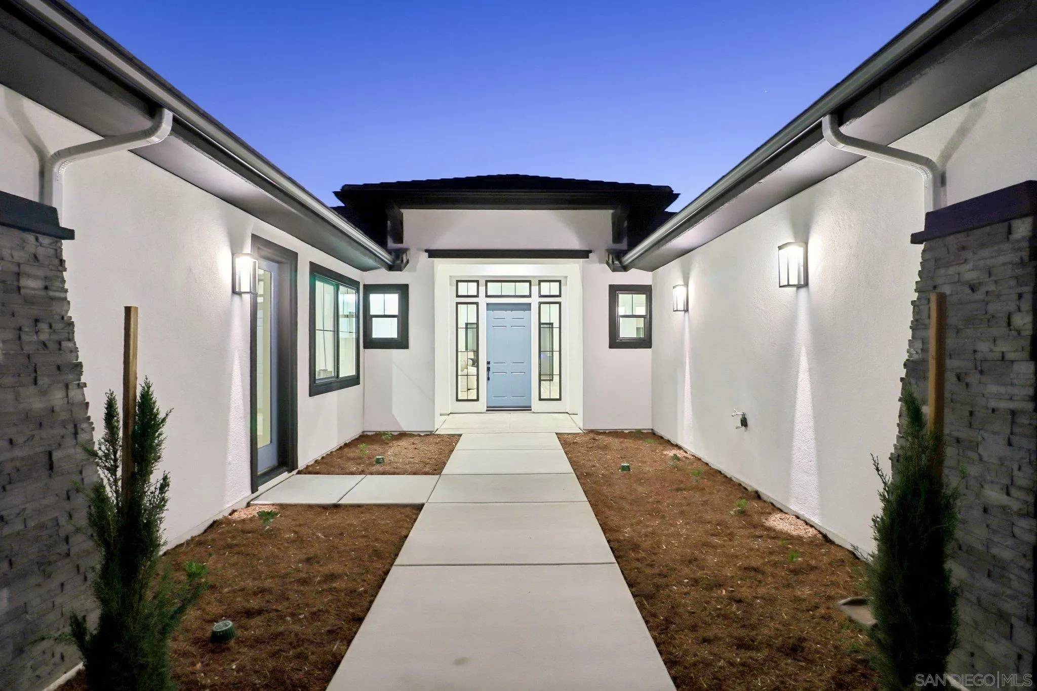 Escondido, CA 92029,2745 Alexander Dr