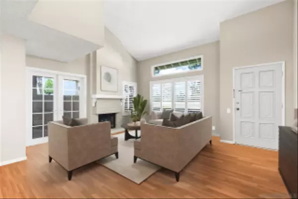 San Diego, CA 92128,17595 Fairlie Rd