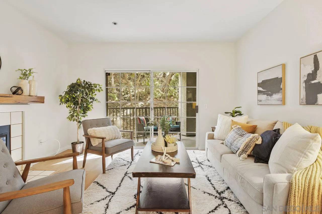 San Diego, CA 92104,3405 Florida St #305