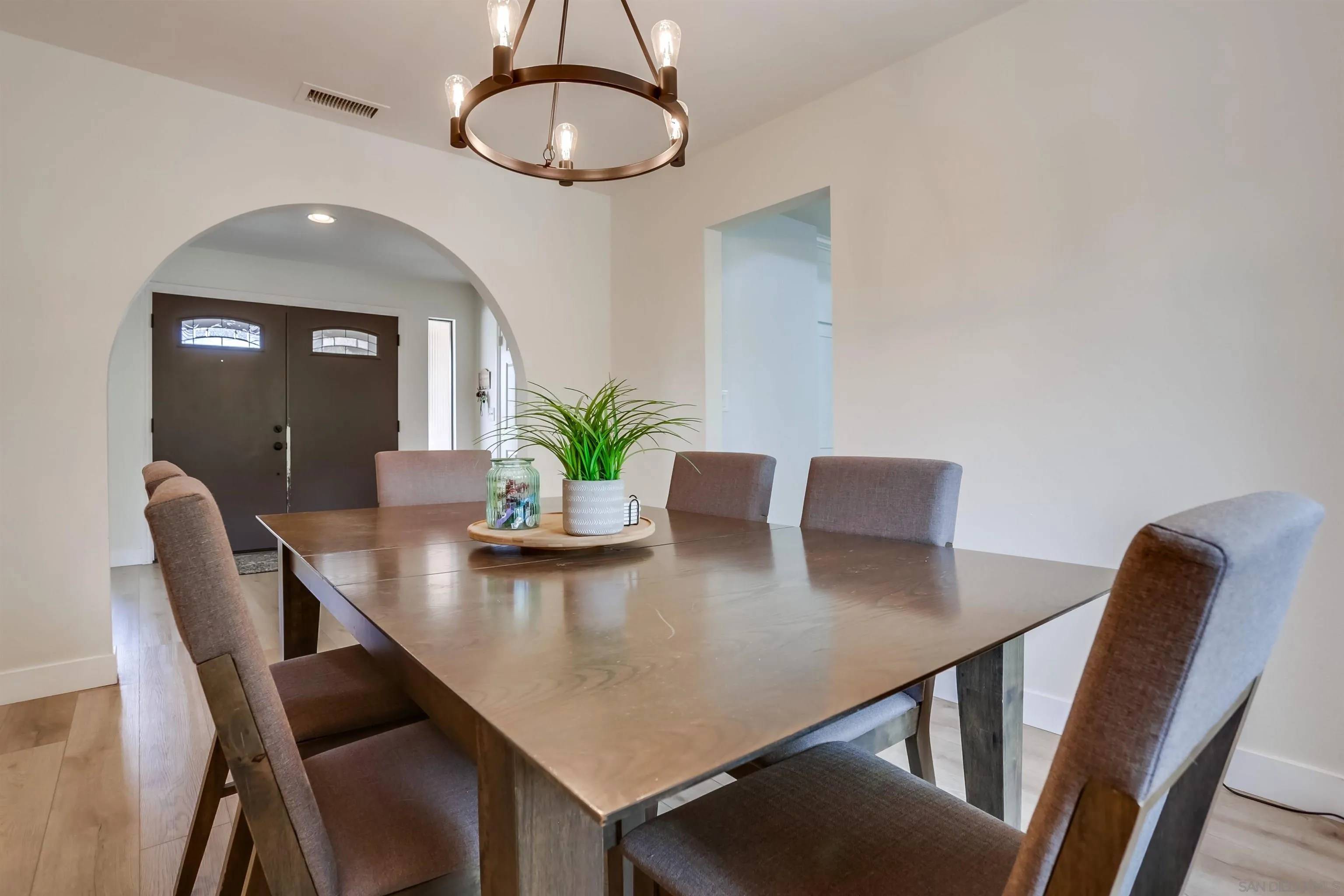 Ramona, CA 92065,23409 Everett Pl