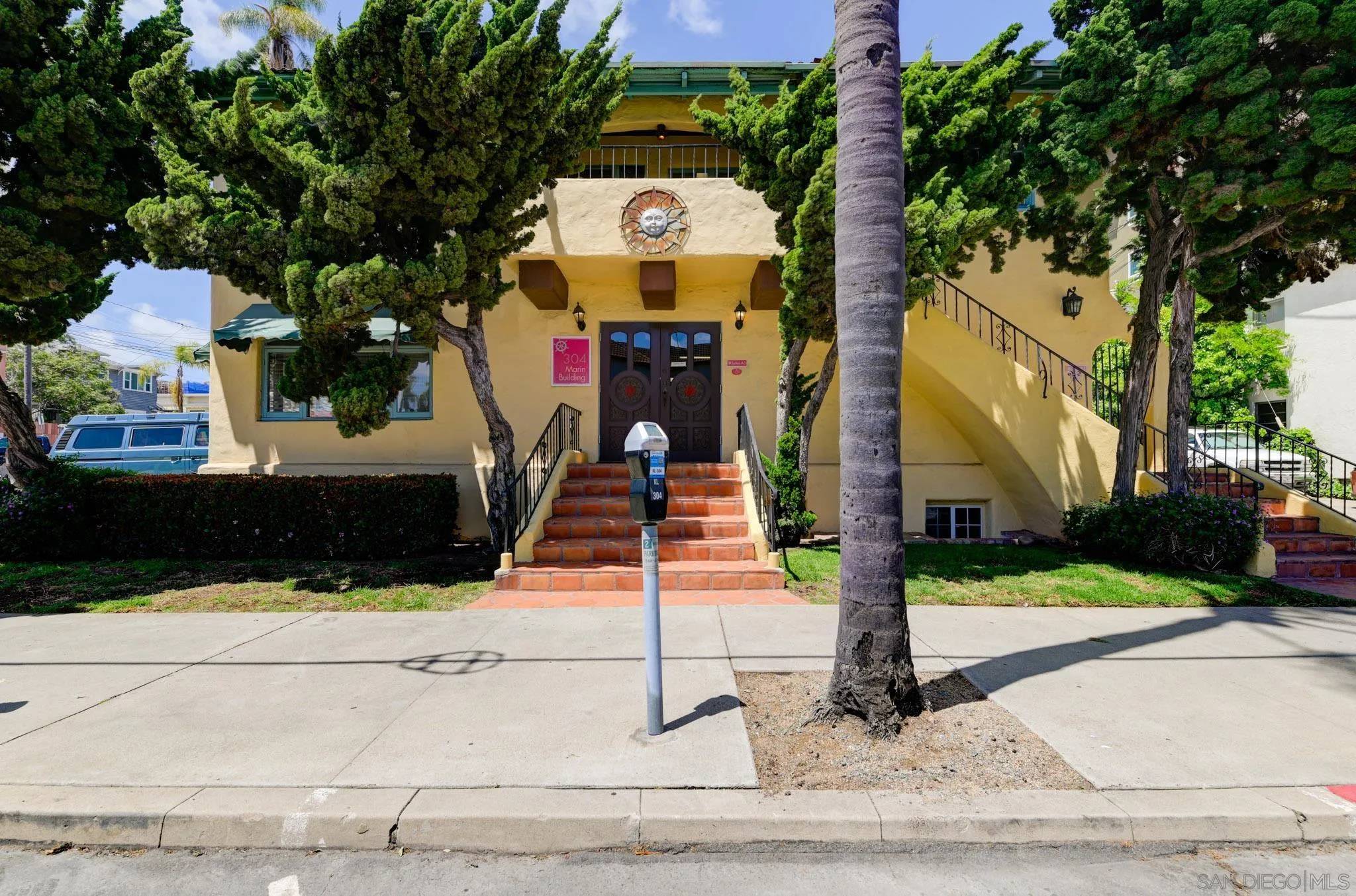 304-308 Kalmia St, San Diego, CA 92101