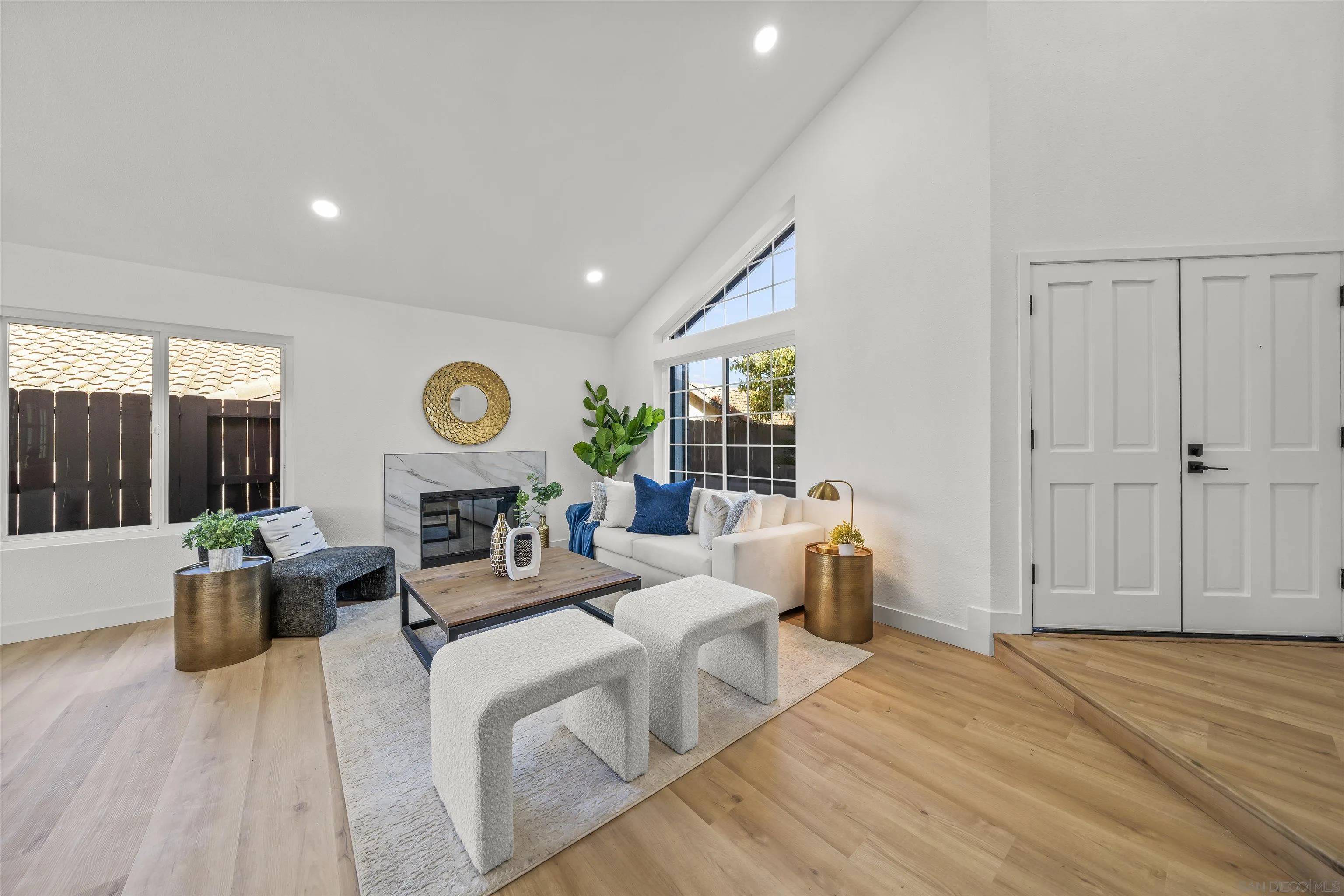 Oceanside, CA 92056,1513 Powell Rd