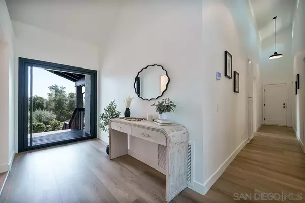 Escondido, CA 92025,2927 Lawrence Ln