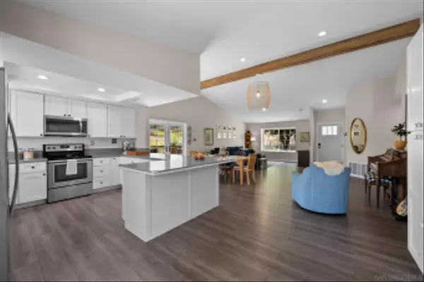 Oceanside, CA 92054,3410 Tonopah St